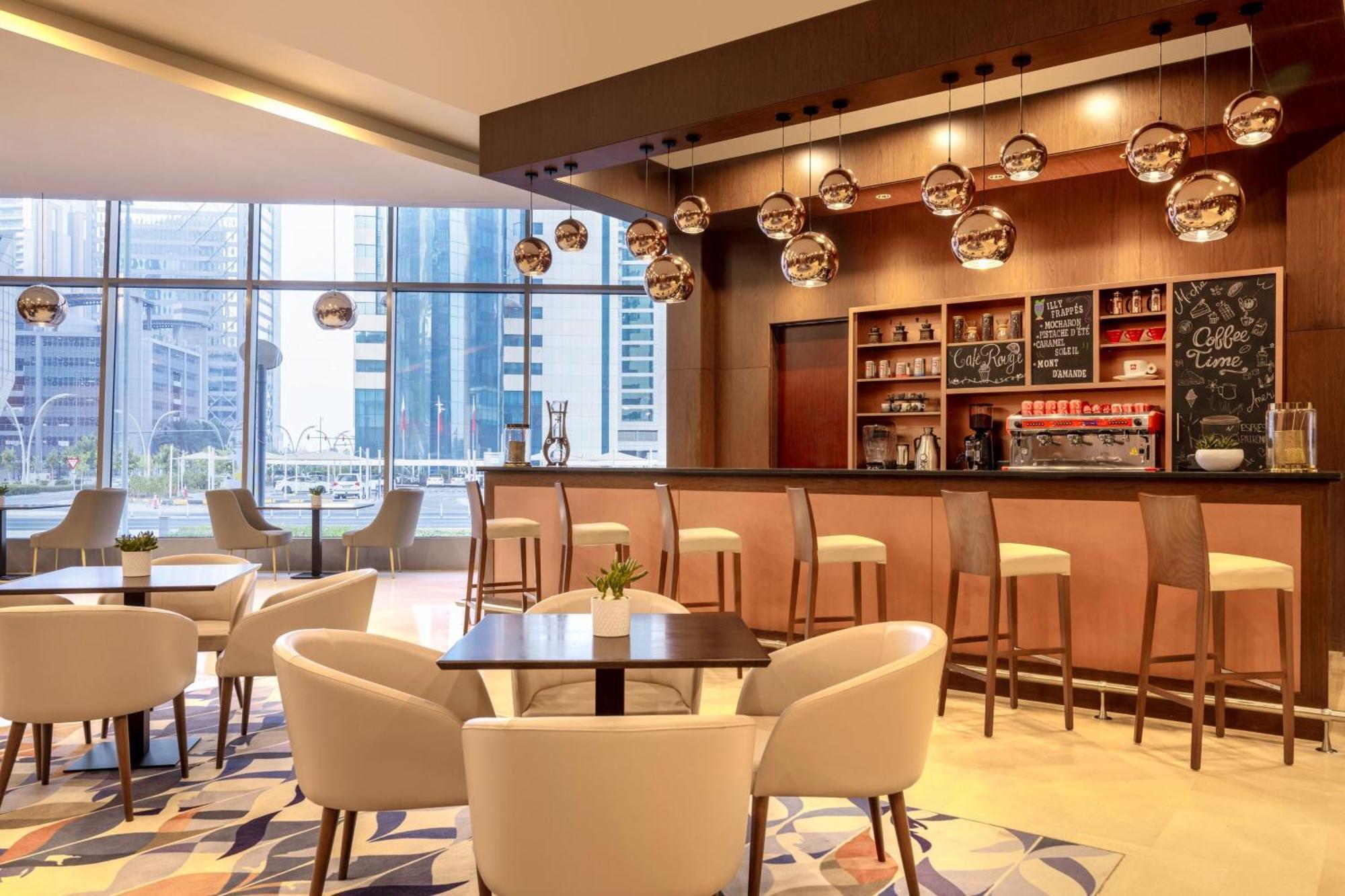 Le Meridien City Center Doha Kültér fotó