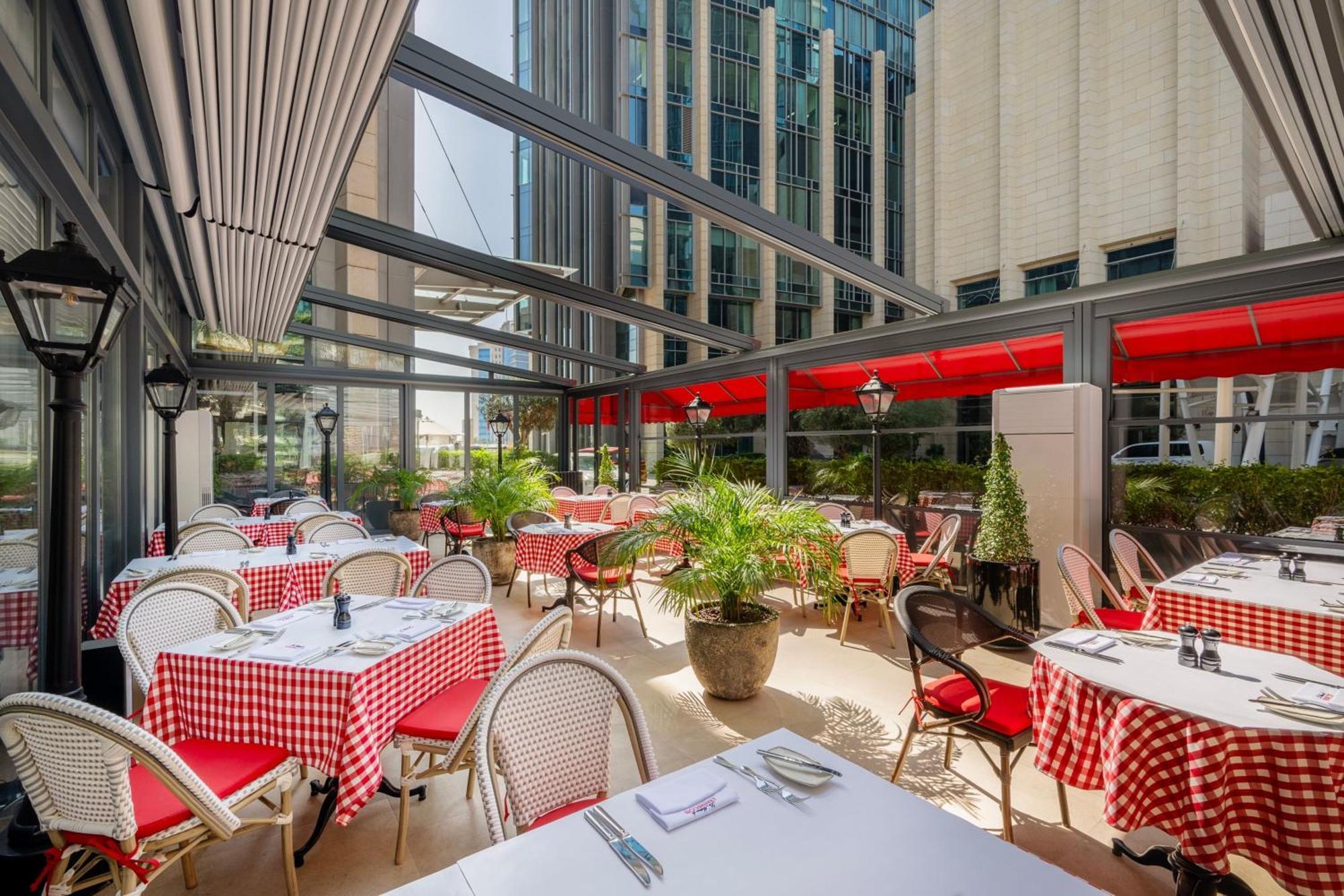 Le Meridien City Center Doha Kültér fotó